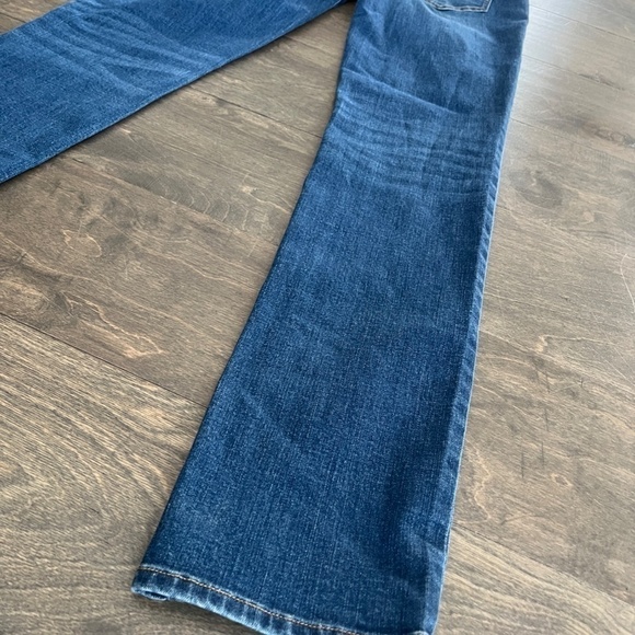 Lands' End Mid Rise Straight Jean - Picture 10 of 13